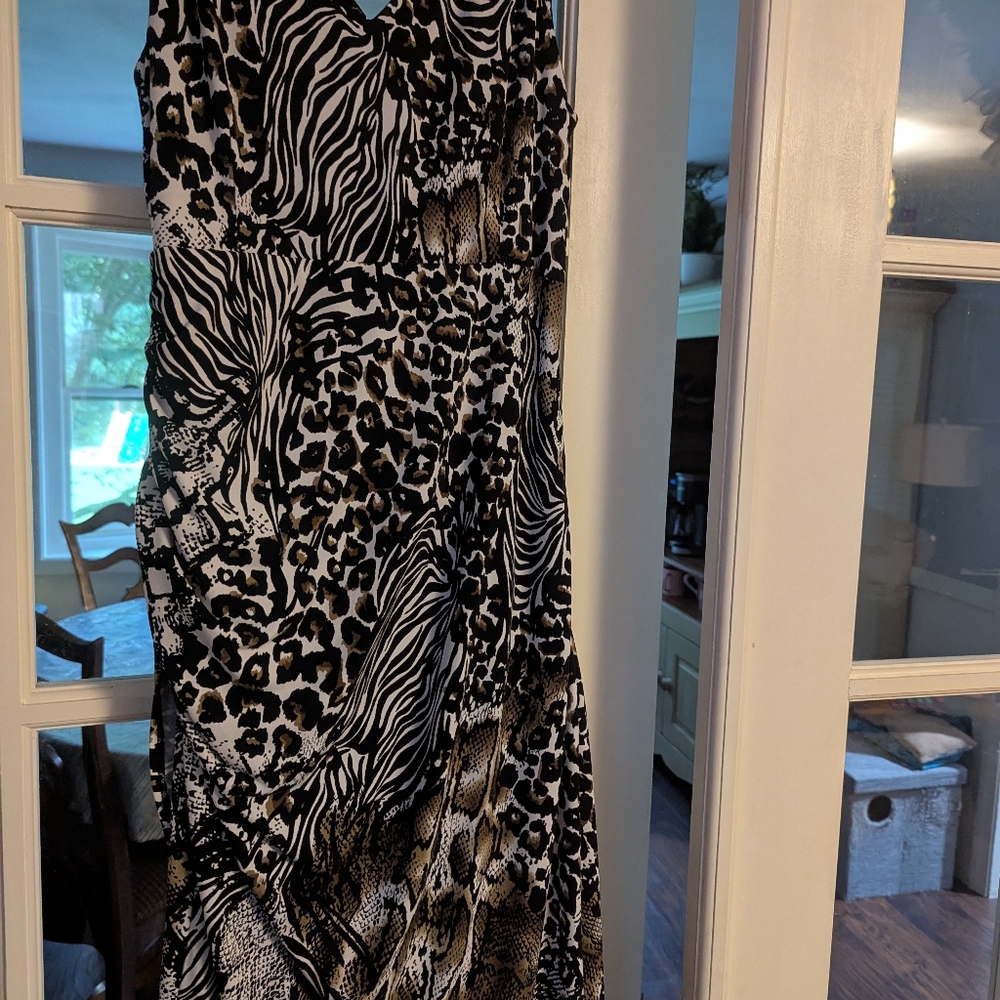 Alfani Leopard Sleeveless Dress - Picture 7 of 8